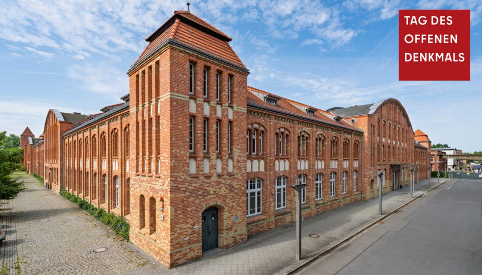 Gebaude des Landesarchivs Berlin, historische Backsteinfassade